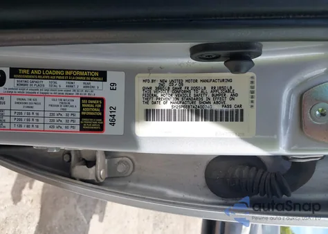 2010 Pontiac Vibe из США, поврежденный, VIN 5Y2SP6E87AZ400740